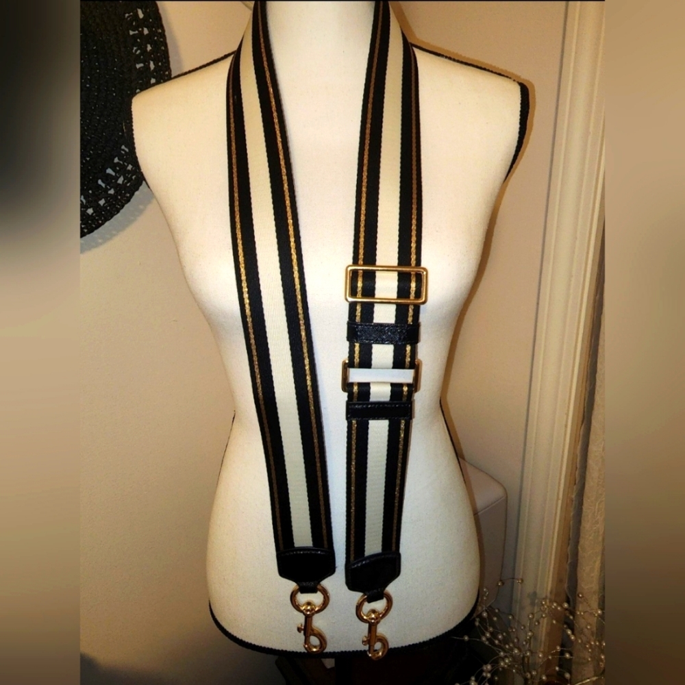 AUTHENTIC! NEW Marc Jacobs crossbody Strap